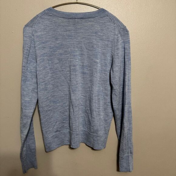 Banana Republic light blue 100% merino wool cardigan size medium - Picture 2 of 6